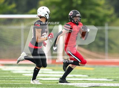 Thumbnail 1 in Camas @ Yelm photogallery.