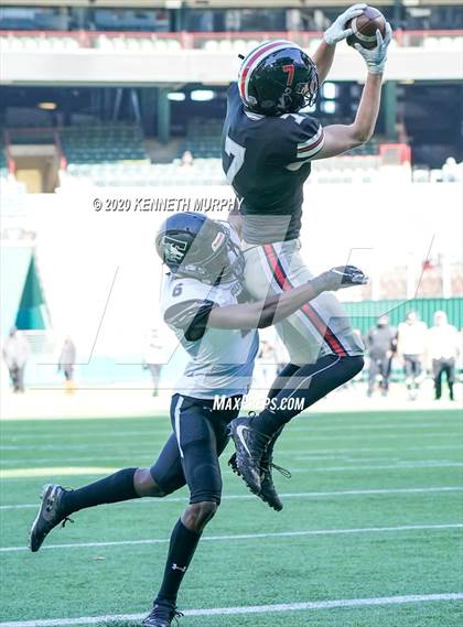 Thumbnail 1 in Lovejoy vs Mansfield Timberview (UIL 5A Regional) photogallery.