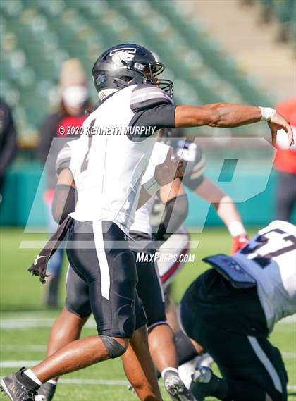 Thumbnail 3 in Lovejoy vs Mansfield Timberview (UIL 5A Regional) photogallery.