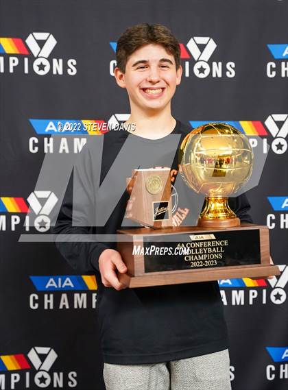 Thumbnail 3 in Corona del Sol vs. Hamilton (AIA 6A Finals Awards) photogallery.