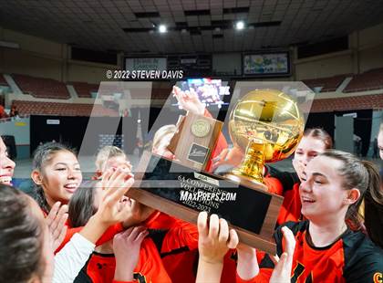 Thumbnail 1 in Corona del Sol vs. Hamilton (AIA 6A Finals Awards) photogallery.