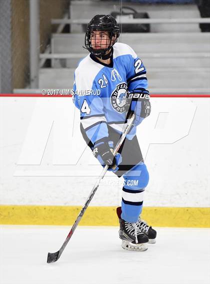 Thumbnail 2 in Mamaroneck vs. Suffern (Section 1 Division 1 Final) photogallery.