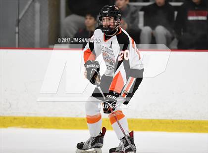 Thumbnail 3 in Mamaroneck vs. Suffern (Section 1 Division 1 Final) photogallery.