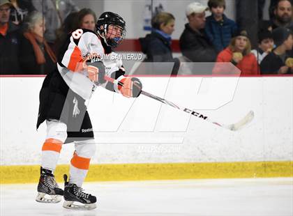 Thumbnail 3 in Mamaroneck vs. Suffern (Section 1 Division 1 Final) photogallery.