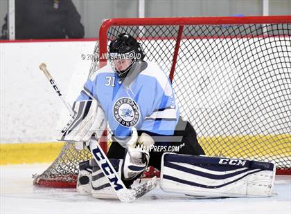 Thumbnail 3 in Mamaroneck vs. Suffern (Section 1 Division 1 Final) photogallery.