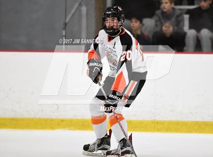 Thumbnail 2 in Mamaroneck vs. Suffern (Section 1 Division 1 Final) photogallery.