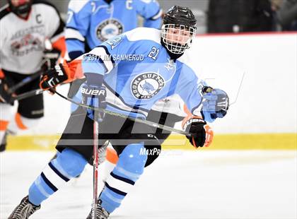 Thumbnail 3 in Mamaroneck vs. Suffern (Section 1 Division 1 Final) photogallery.