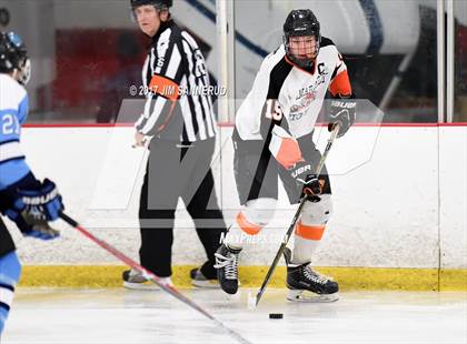 Thumbnail 1 in Mamaroneck vs. Suffern (Section 1 Division 1 Final) photogallery.