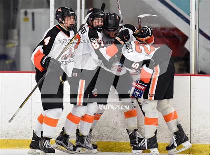 Thumbnail 2 in Mamaroneck vs. Suffern (Section 1 Division 1 Final) photogallery.