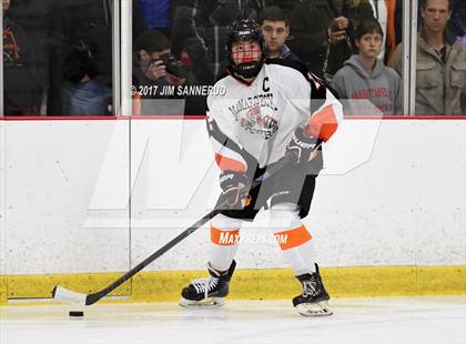 Thumbnail 2 in Mamaroneck vs. Suffern (Section 1 Division 1 Final) photogallery.