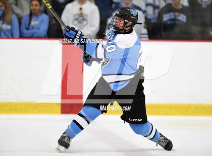 Thumbnail 2 in Mamaroneck vs. Suffern (Section 1 Division 1 Final) photogallery.