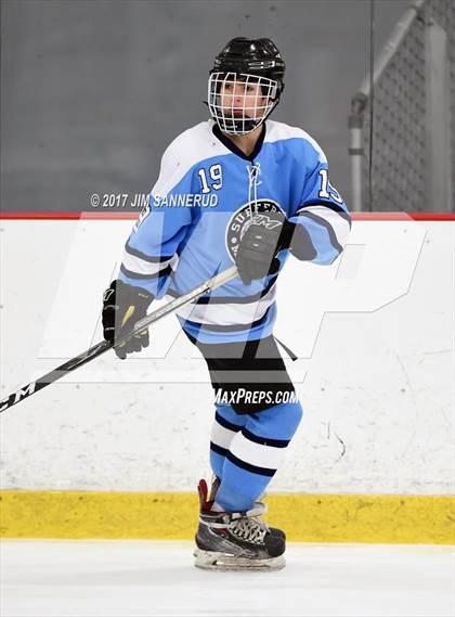 Thumbnail 2 in Mamaroneck vs. Suffern (Section 1 Division 1 Final) photogallery.