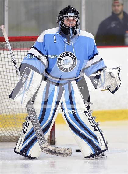 Thumbnail 1 in Mamaroneck vs. Suffern (Section 1 Division 1 Final) photogallery.