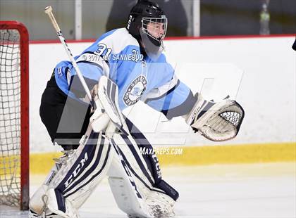 Thumbnail 2 in Mamaroneck vs. Suffern (Section 1 Division 1 Final) photogallery.