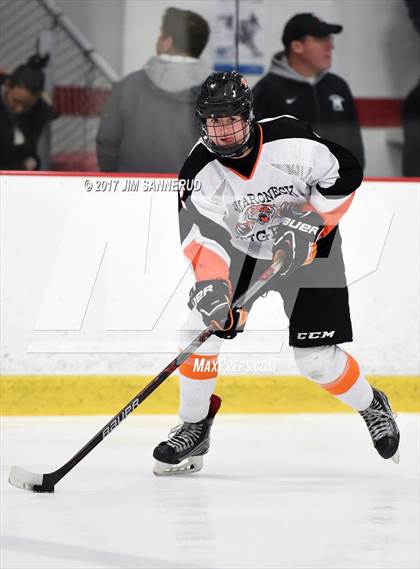 Thumbnail 3 in Mamaroneck vs. Suffern (Section 1 Division 1 Final) photogallery.