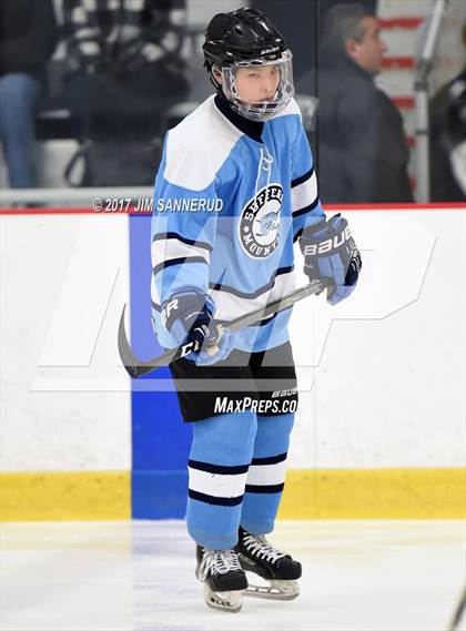 Thumbnail 3 in Mamaroneck vs. Suffern (Section 1 Division 1 Final) photogallery.
