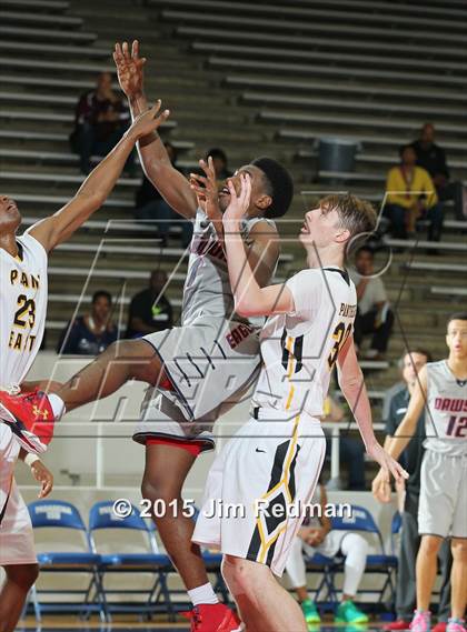 Thumbnail 3 in Plano East vs. Dawson (McDonald's Texas Invitational) photogallery.
