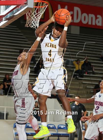 Thumbnail 1 in Plano East vs. Dawson (McDonald's Texas Invitational) photogallery.