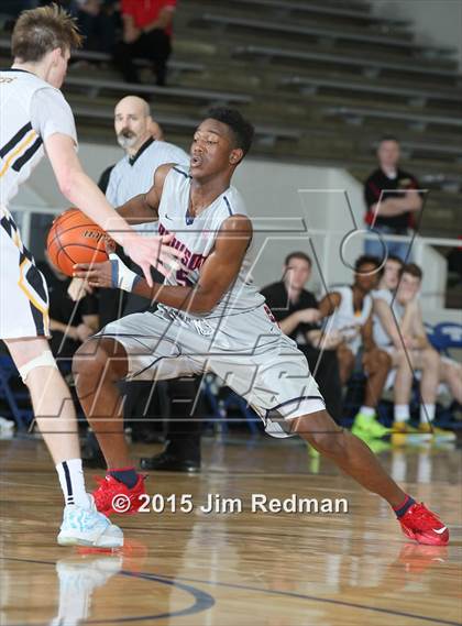 Thumbnail 2 in Plano East vs. Dawson (McDonald's Texas Invitational) photogallery.
