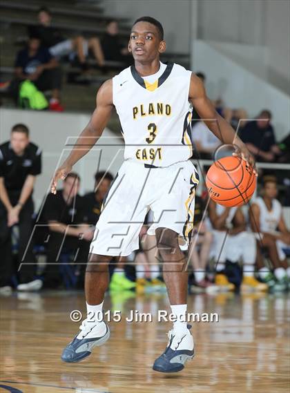 Thumbnail 2 in Plano East vs. Dawson (McDonald's Texas Invitational) photogallery.