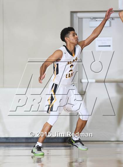 Thumbnail 3 in Plano East vs. Dawson (McDonald's Texas Invitational) photogallery.