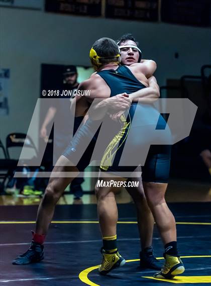 Thumbnail 1 in Rio Mesa @ Ventura photogallery.