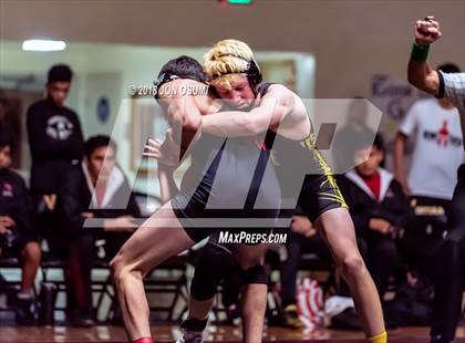 Thumbnail 2 in Rio Mesa @ Ventura photogallery.