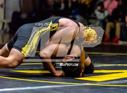 Thumbnail 3 in Rio Mesa @ Ventura photogallery.