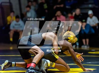 Thumbnail 1 in Rio Mesa @ Ventura photogallery.