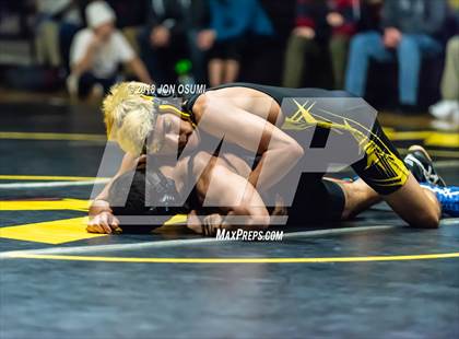 Thumbnail 3 in Rio Mesa @ Ventura photogallery.