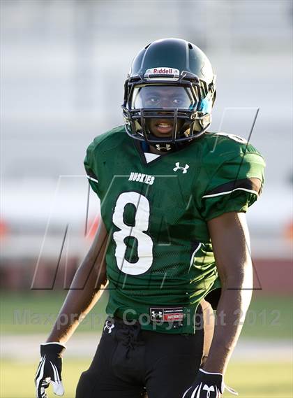 Thumbnail 2 in Bishop Amat @ Chino Hills photogallery.