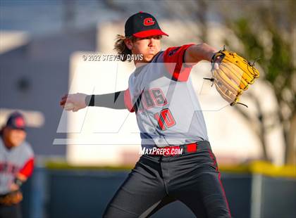 Thumbnail 1 in Combs @ Mesquite photogallery.