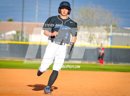 Thumbnail 1 in Combs @ Mesquite photogallery.