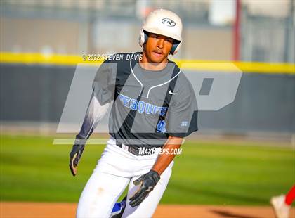 Thumbnail 2 in Combs @ Mesquite photogallery.