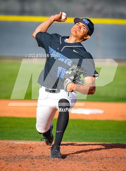Thumbnail 2 in Combs @ Mesquite photogallery.