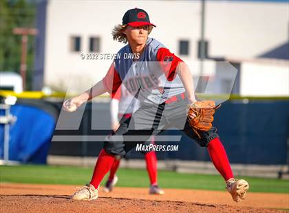 Thumbnail 1 in Combs @ Mesquite photogallery.