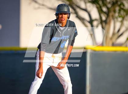 Thumbnail 2 in Combs @ Mesquite photogallery.