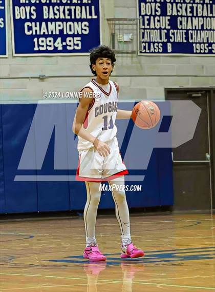 Thumbnail 1 in St. John The Baptist vs Wilton (New York Holiday Invitational) photogallery.