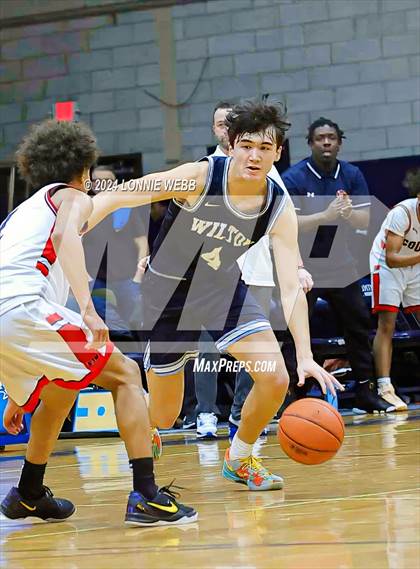 Thumbnail 2 in St. John The Baptist vs Wilton (New York Holiday Invitational) photogallery.