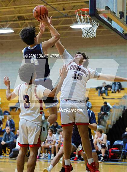 Thumbnail 3 in St. John The Baptist vs Wilton (New York Holiday Invitational) photogallery.