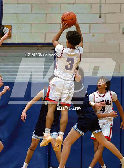 Thumbnail 1 in St. John The Baptist vs Wilton (New York Holiday Invitational) photogallery.