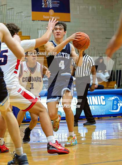 Thumbnail 2 in St. John The Baptist vs Wilton (New York Holiday Invitational) photogallery.