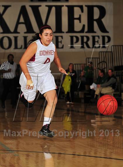 Thumbnail 3 in Downey vs. Laguna Beach (MaxPreps Holiday Classic) photogallery.