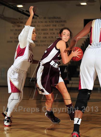 Thumbnail 2 in Downey vs. Laguna Beach (MaxPreps Holiday Classic) photogallery.