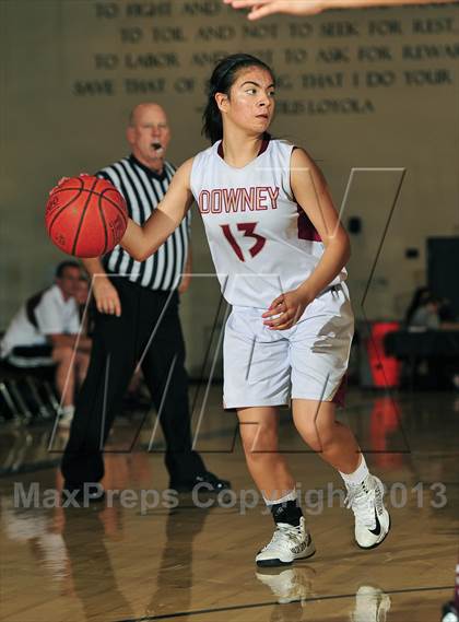 Thumbnail 2 in Downey vs. Laguna Beach (MaxPreps Holiday Classic) photogallery.