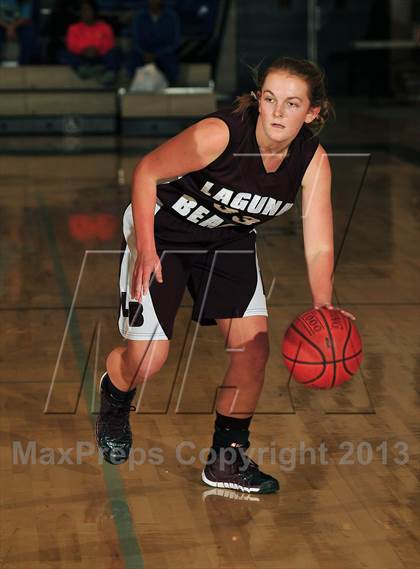 Thumbnail 1 in Downey vs. Laguna Beach (MaxPreps Holiday Classic) photogallery.