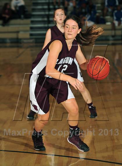 Thumbnail 3 in Downey vs. Laguna Beach (MaxPreps Holiday Classic) photogallery.