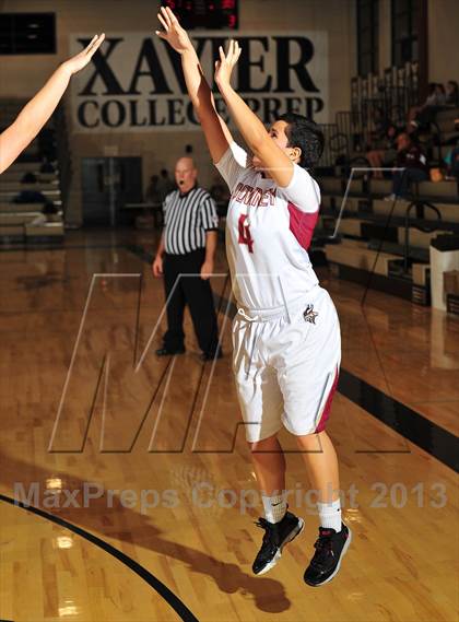 Thumbnail 3 in Downey vs. Laguna Beach (MaxPreps Holiday Classic) photogallery.
