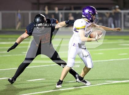 Thumbnail 2 in Grand Saline vs Edgewood photogallery.