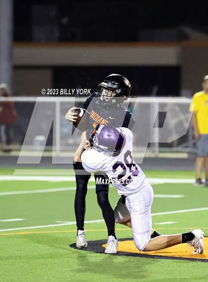 Thumbnail 2 in Grand Saline vs Edgewood photogallery.